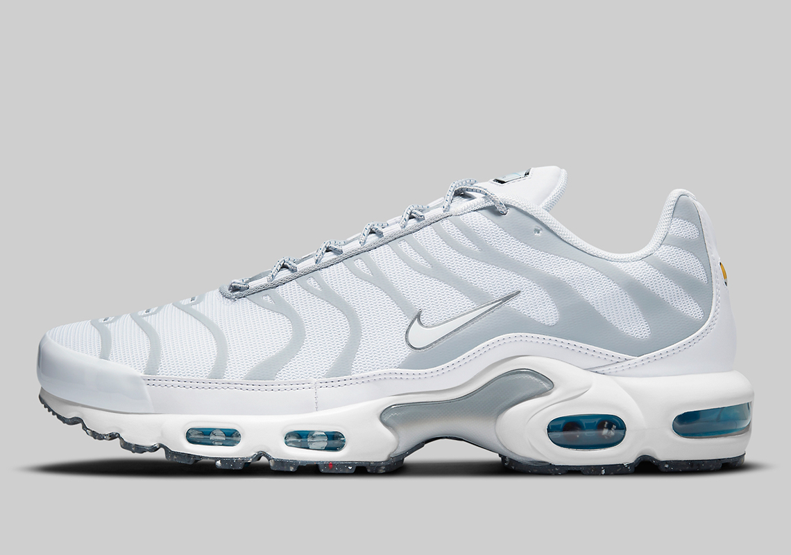 Air Max Plus DM2466-100 - vstockx