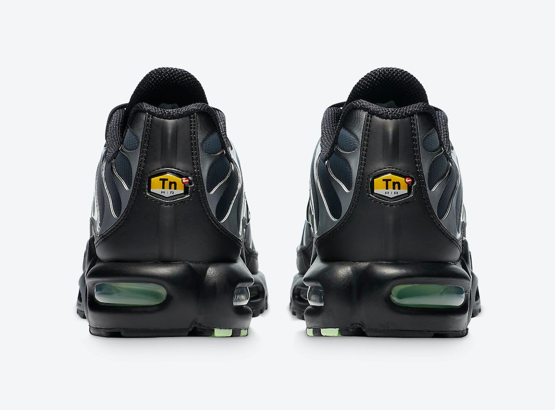 Air Max Plus 'Particle Grey Vapour Green' CZ7552-001 - vstockx