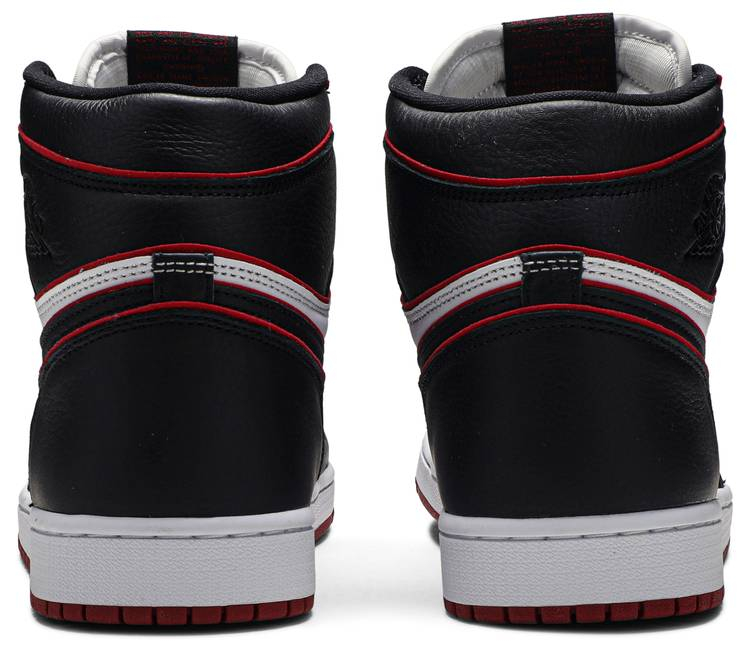 Air Jordan 1 Retro High OG  Bloodline  555088-062 - vstockx