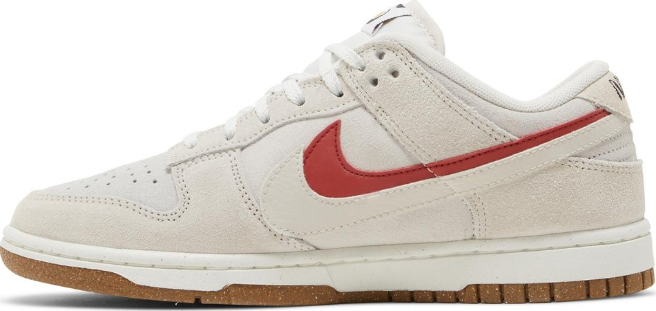 Wmns Dunk Low SE  85  DO9457-100 - vstockx