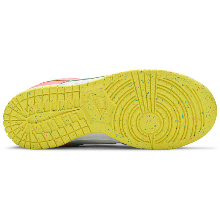 Wmns Dunk Low SE  Easter  DD1872-100 - vstockx