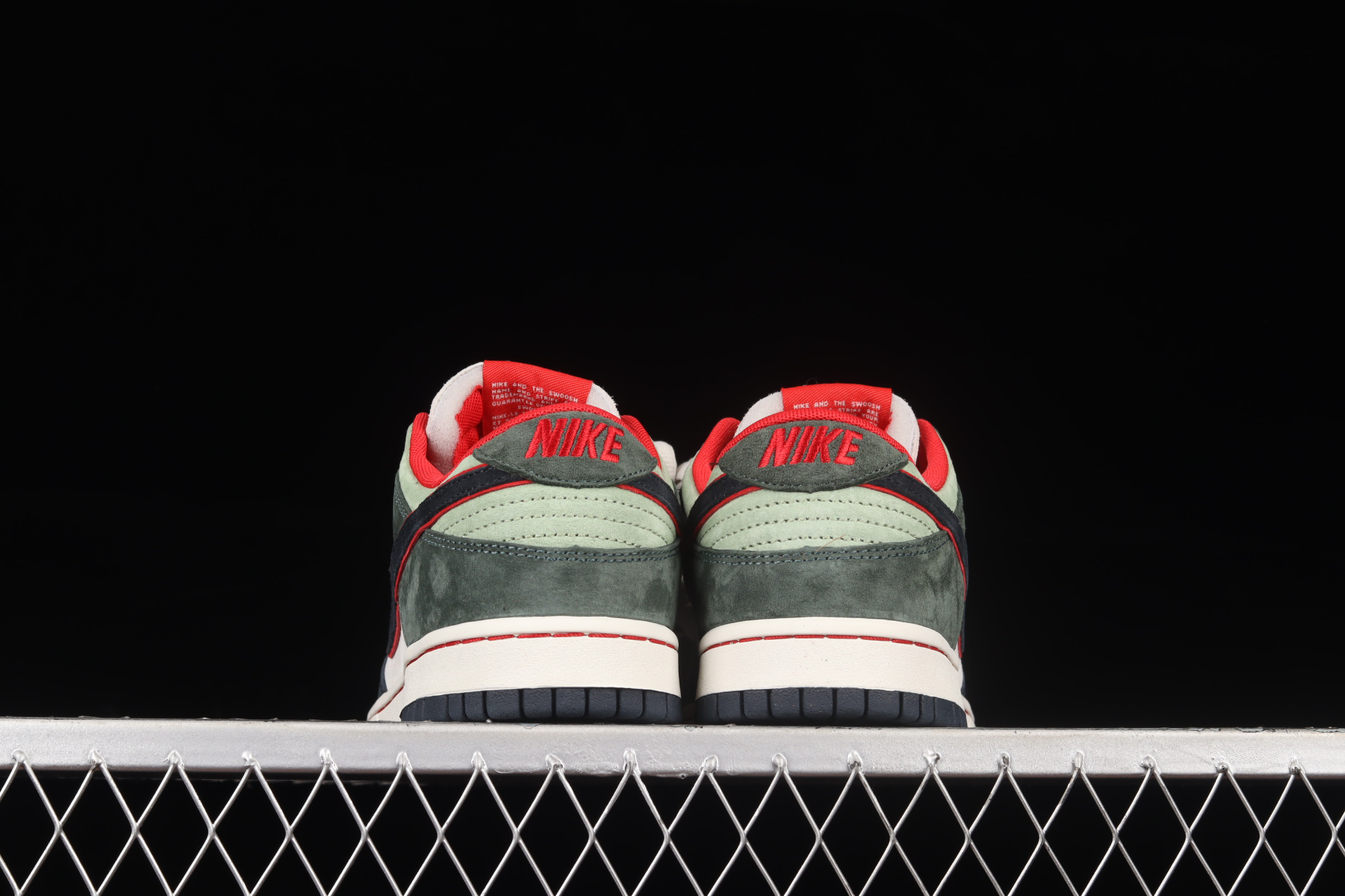 Otomo Katsuhiro x SB Dunk Low  Steamboy OST  LF0039-004 - vstockx