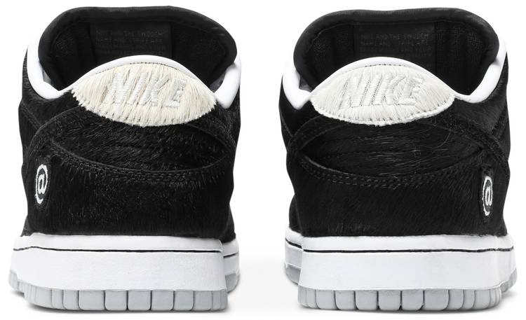 Medicom Toy x Dunk Low SB  BE@RBRICK  CZ5127-001 - vstockx