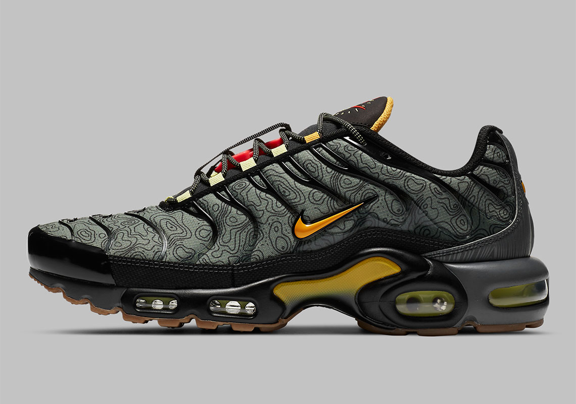Air Max Plus 'Fresh Perspective' DC7392-300 - vstockx