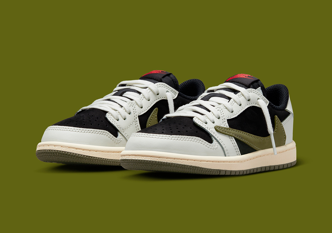 Travis Scott x Wmns Air Jordan 1 Low OG  Olive  DZ4137-106 - vstockx
