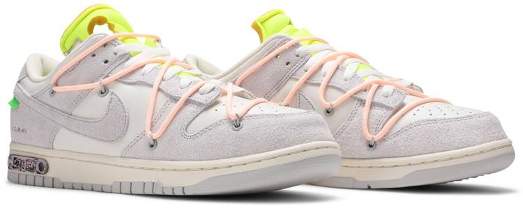 Off-White x Dunk Low  Lot 12 of 50  DJ0950-100 - vstockx