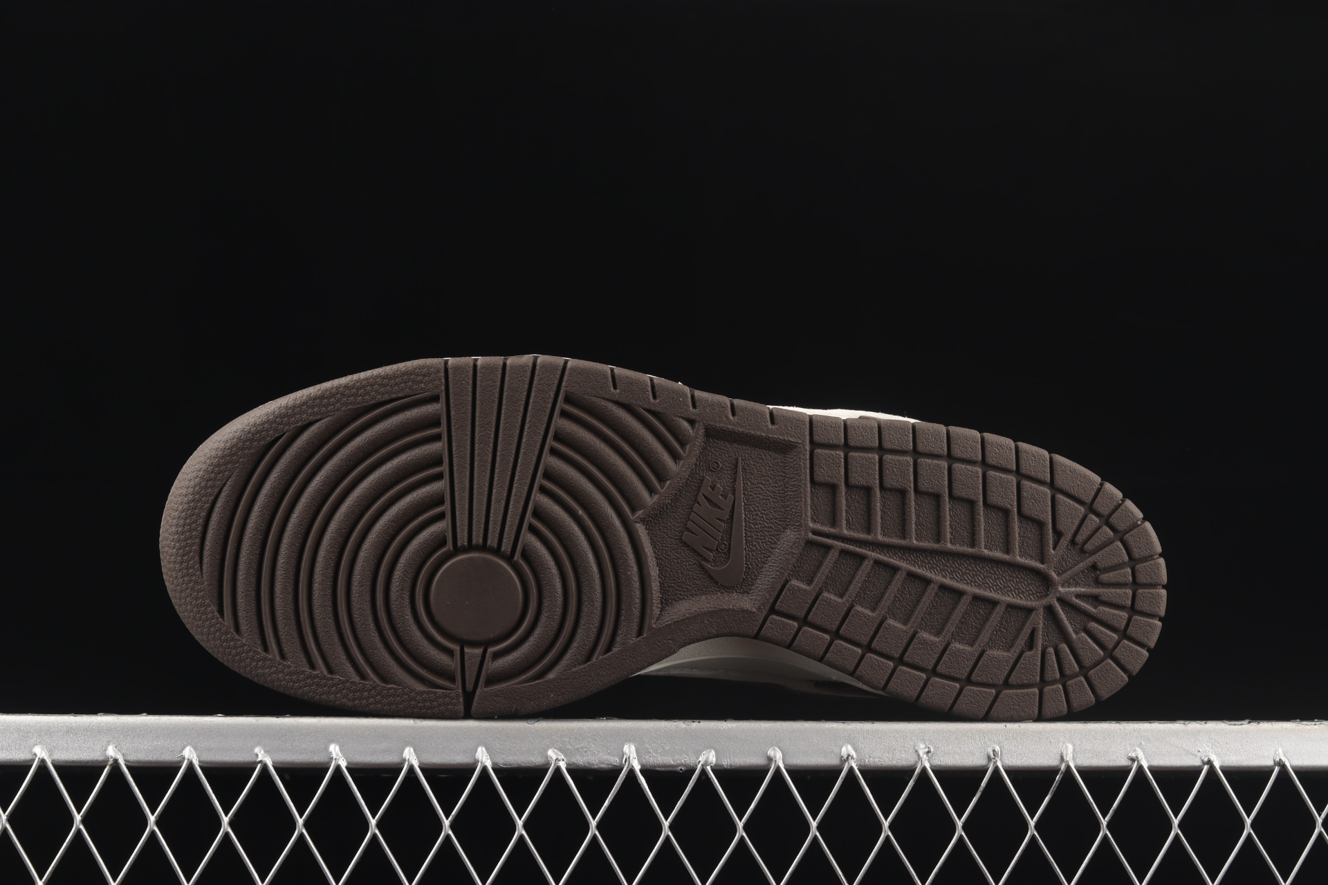 Otomo Katsuhiro x Dunk Low  Steamboy OST  LF0039-001 - vstockx