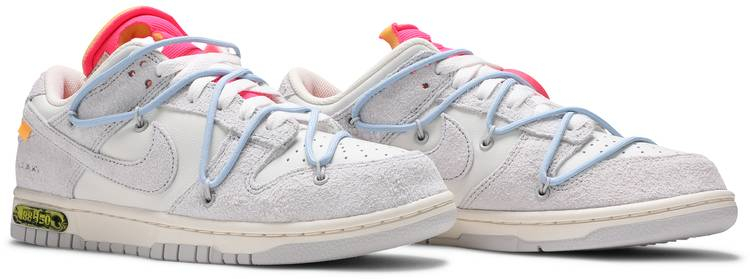 Off-White x Dunk Low  Lot 38 of 50  DJ0950-113 - vstockx