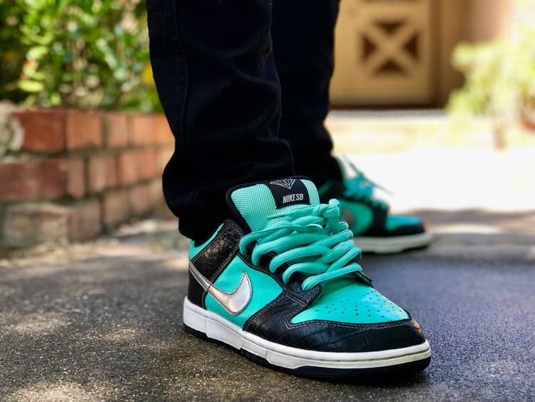 Diamond Supply Co. x Dunk Low Pro SB  Tiffany  304292-402 - vstockx