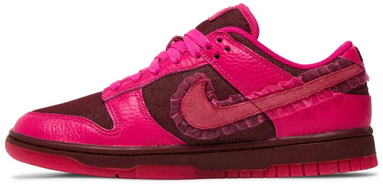 Wmns Dunk Low  Valentine s Day  DQ9324-600 - vstockx