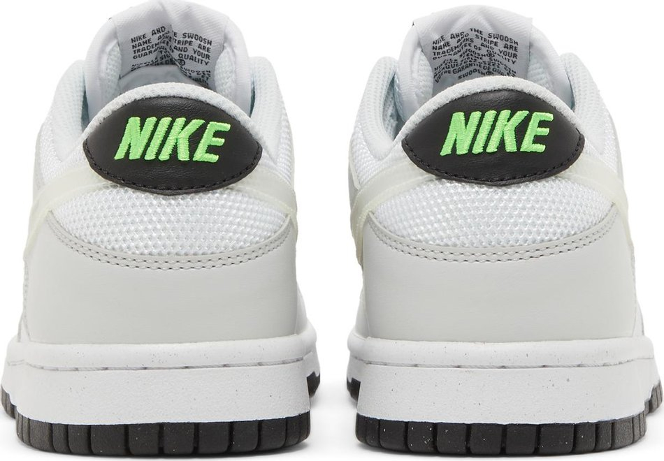 Dunk Low GS  Glitch Swoosh  DV3033-001 - vstockx