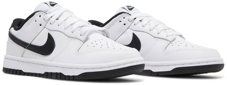 WMNS SB Dunk LowLight Bone DD1503-113 - vstockx