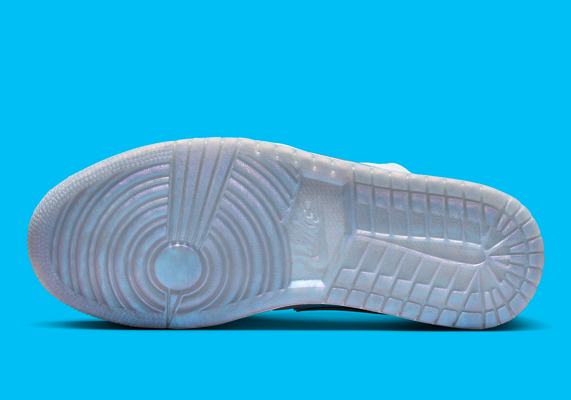 Wmns Air Jordan 1 Low SE  Dare To Fly  FB1874-101 - vstockx