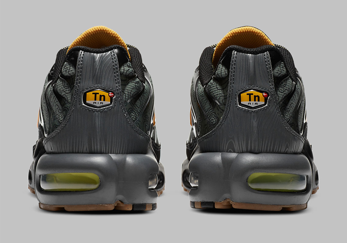 Air Max Plus 'Fresh Perspective' DC7392-300 - vstockx