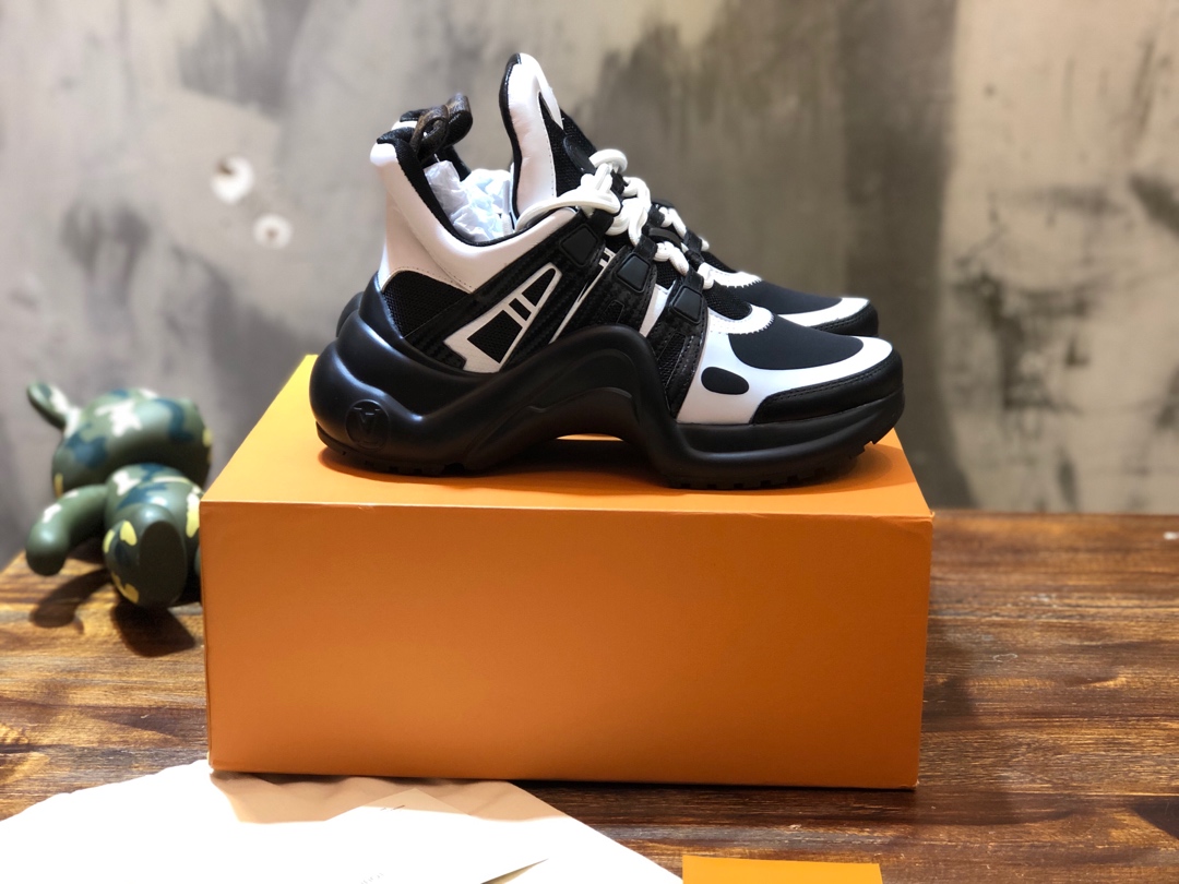 Louis Vuitton Archlight 9 - vstockx
