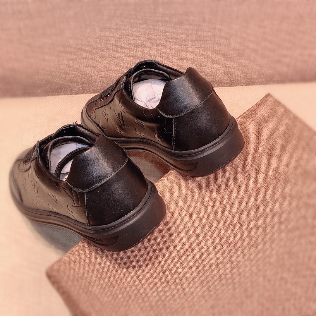 Louis Vuitton Low Top sneaker 89 - vstockx