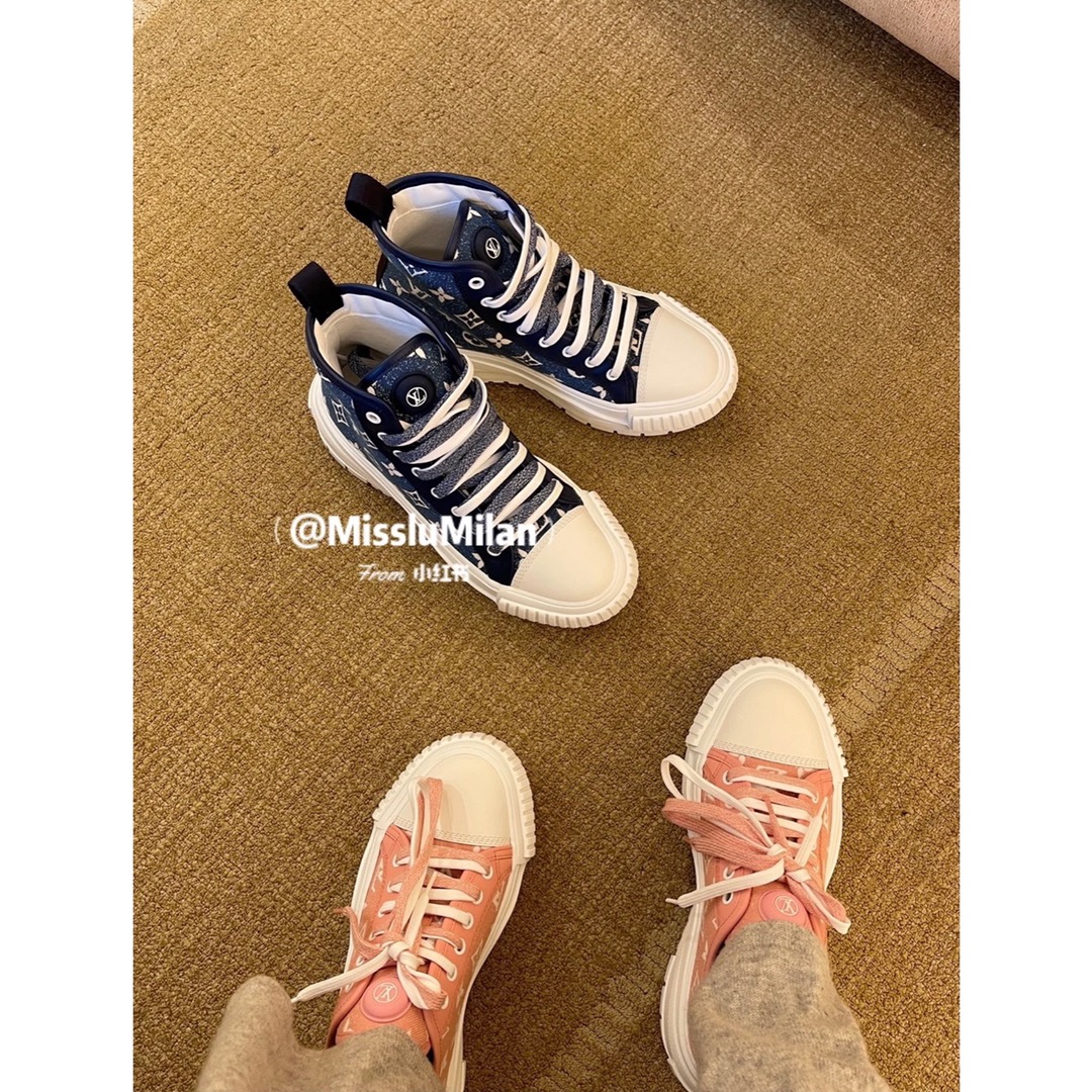 Louis Vuitton LV SQUAD TRAINER BOOTS 5 - vstockx