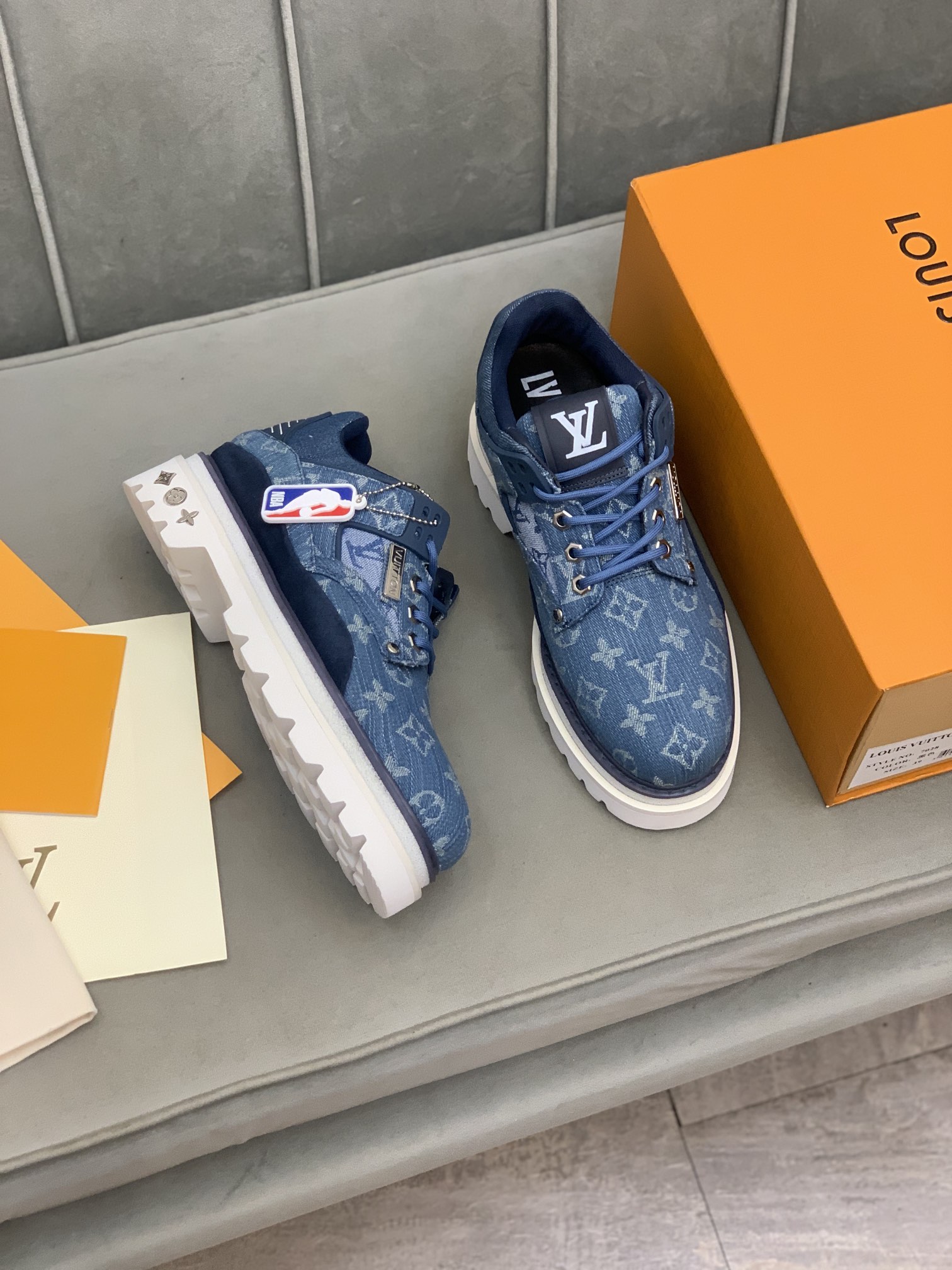 Louis Vuitton 1a8jtx Oberkampf Ankle Boots/Booties 5 - vstockx