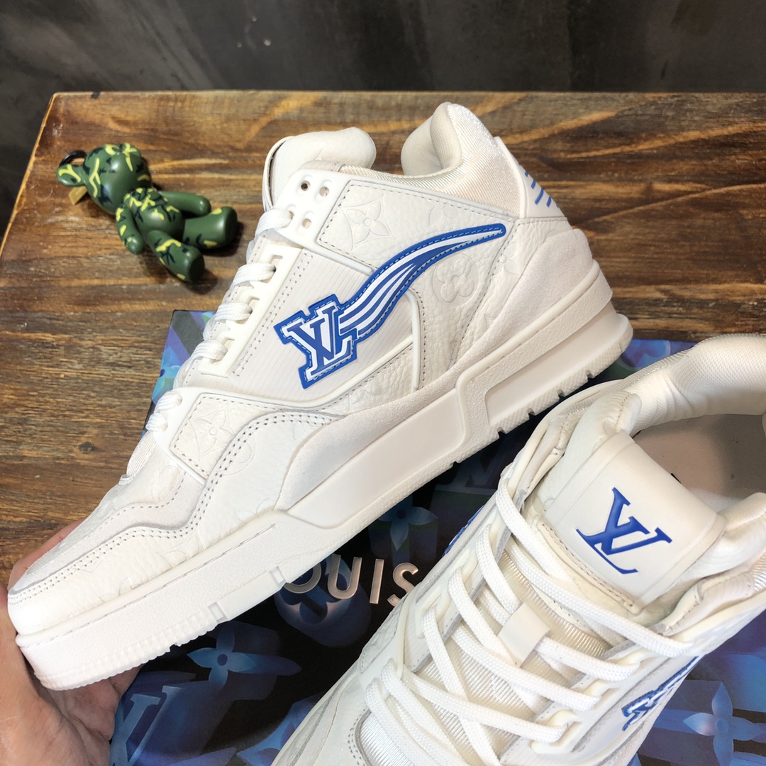 Louis Vuitton Trainer Sneakers 9 - vstockx