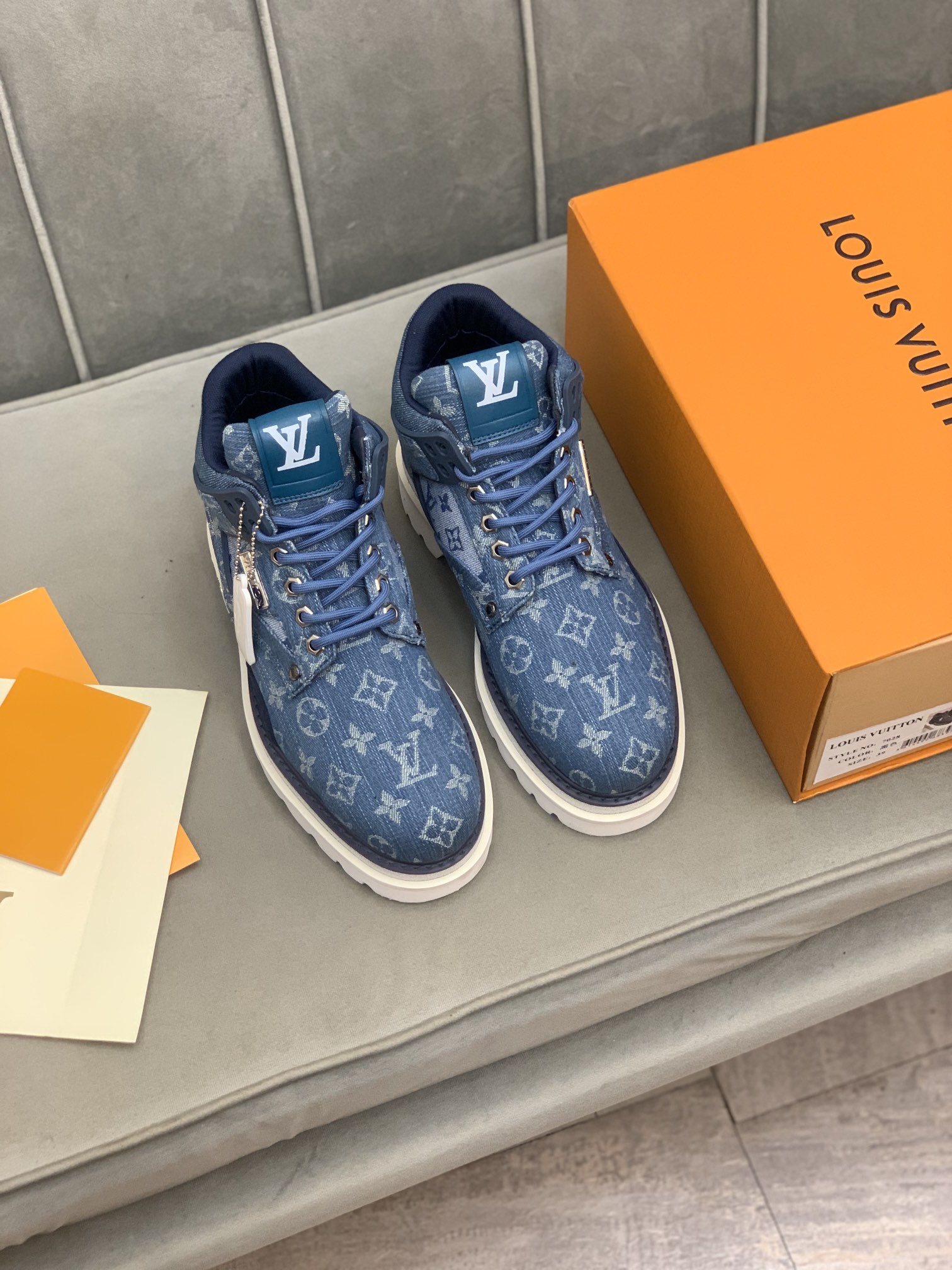 Louis Vuitton 1a8jtx Oberkampf Ankle Boots/Booties 3 - vstockx