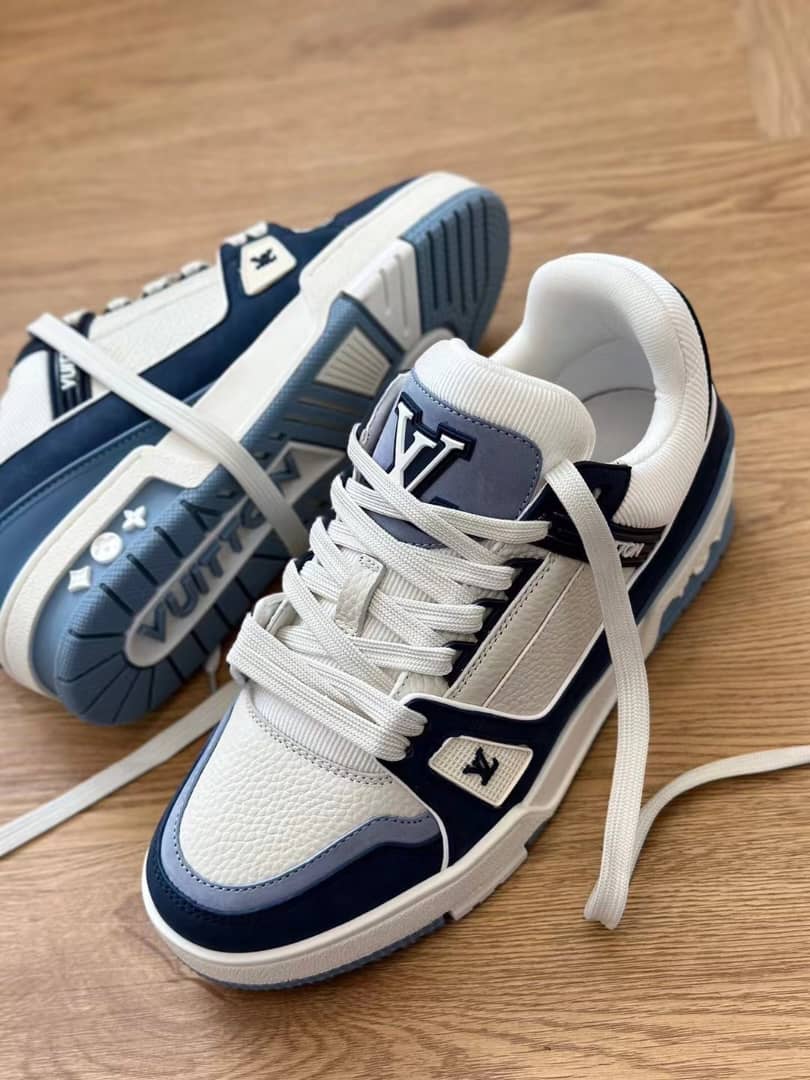 Louis Vuitton LV Trainer Sneaker Blue - vstockx