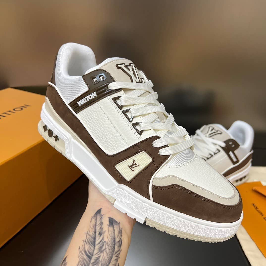 Louis Vuitton LV Trainer Sneaker Mocha - vstockx