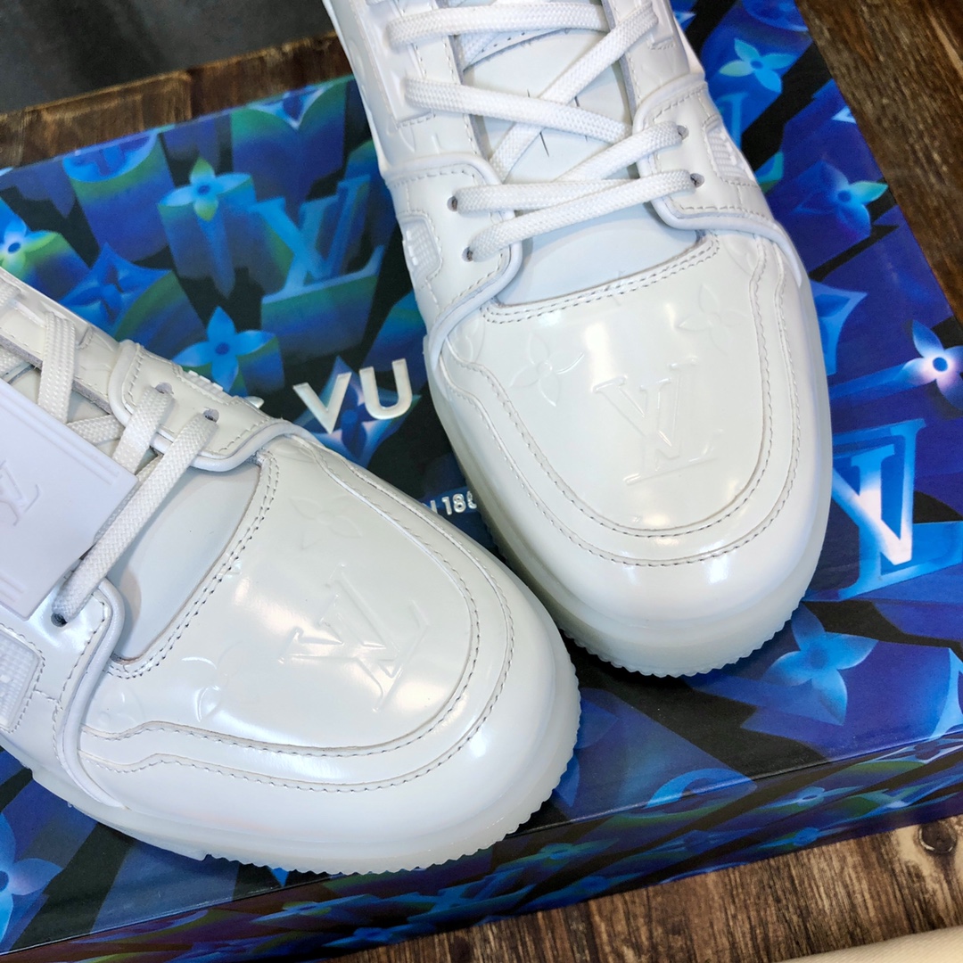 Louis Vuitton Trainer Sneakers 58 - vstockx