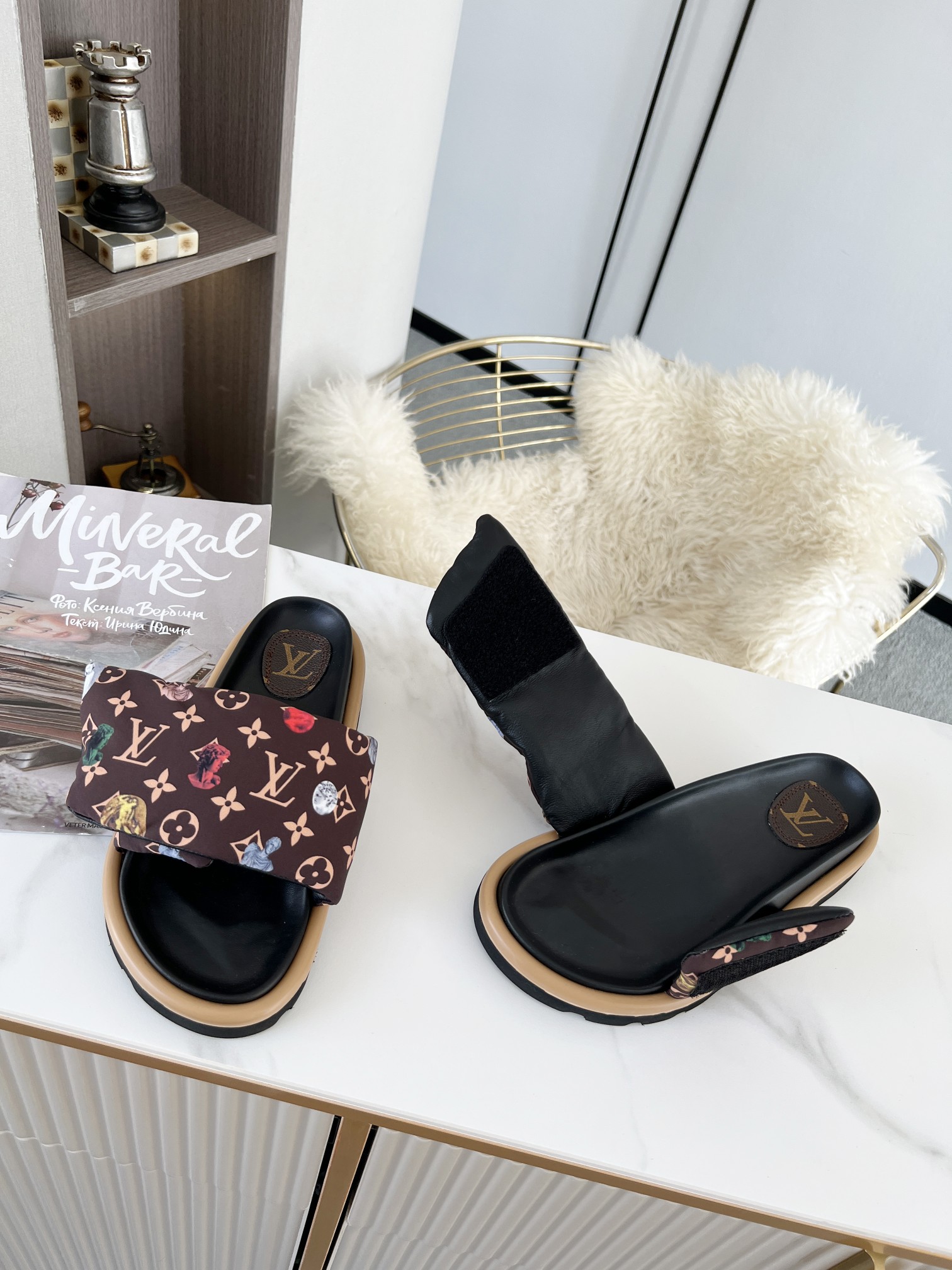 Louis Vuitton POOL PILLOW COMFORT MULES WOMEN 5 - vstockx