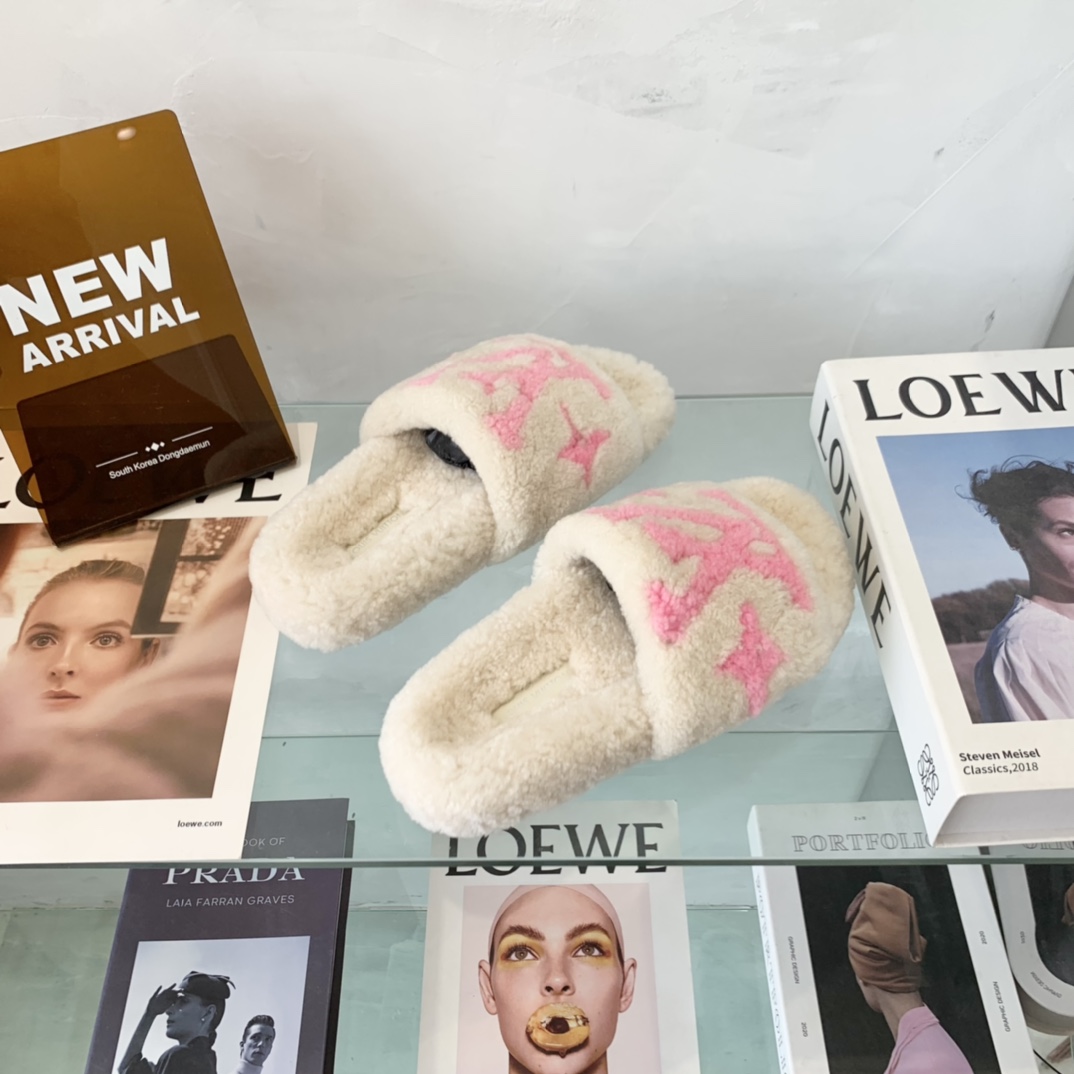 Louis Vuitton GLORIA FLAT LOAFERS WOMEN 12 - vstockx