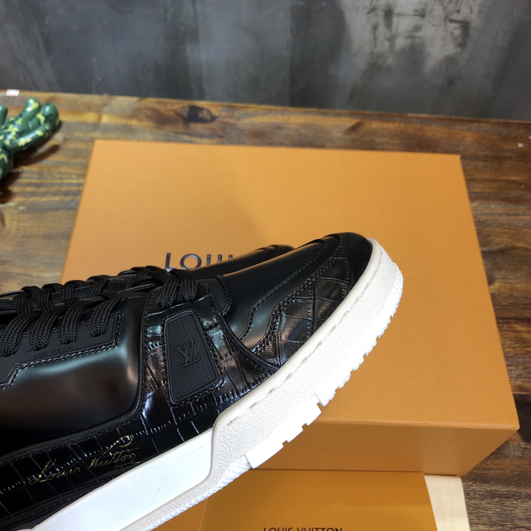 Louis Vuitton Trainer Sneakers 49 - vstockx