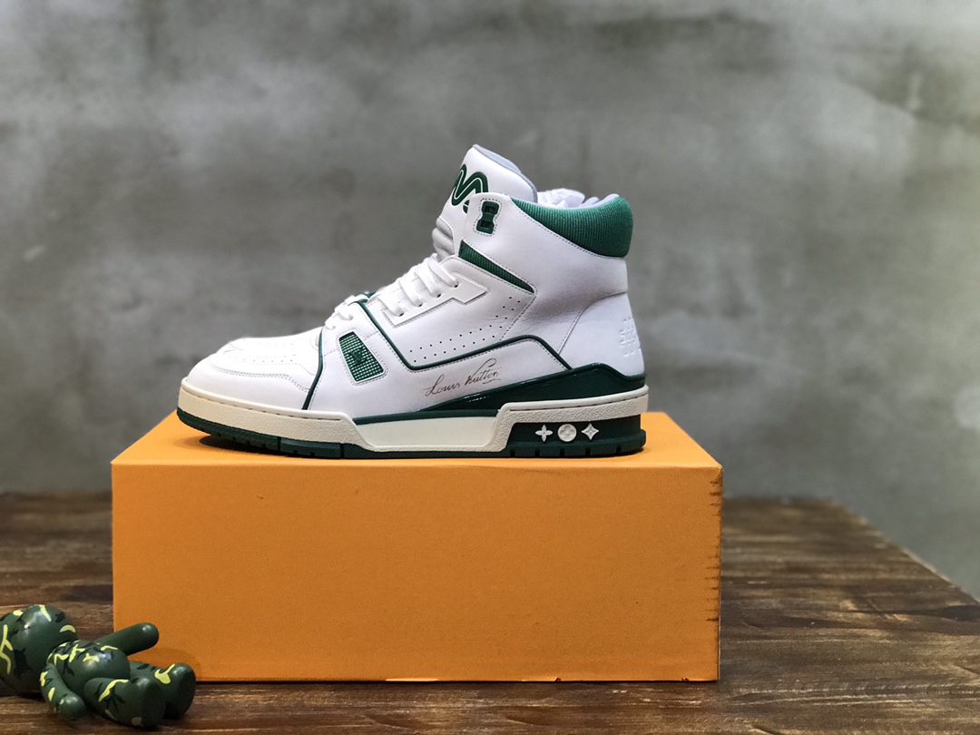 Louis Vuitton Trainer Sneakers 23 - vstockx