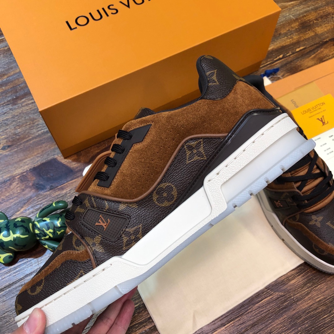 Louis Vuitton Trainer Sneakers 38 - vstockx
