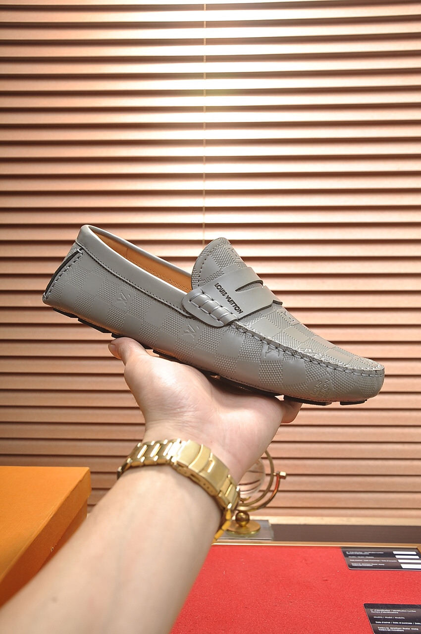 Louis Vuitton Leather Boots 34 - vstockx