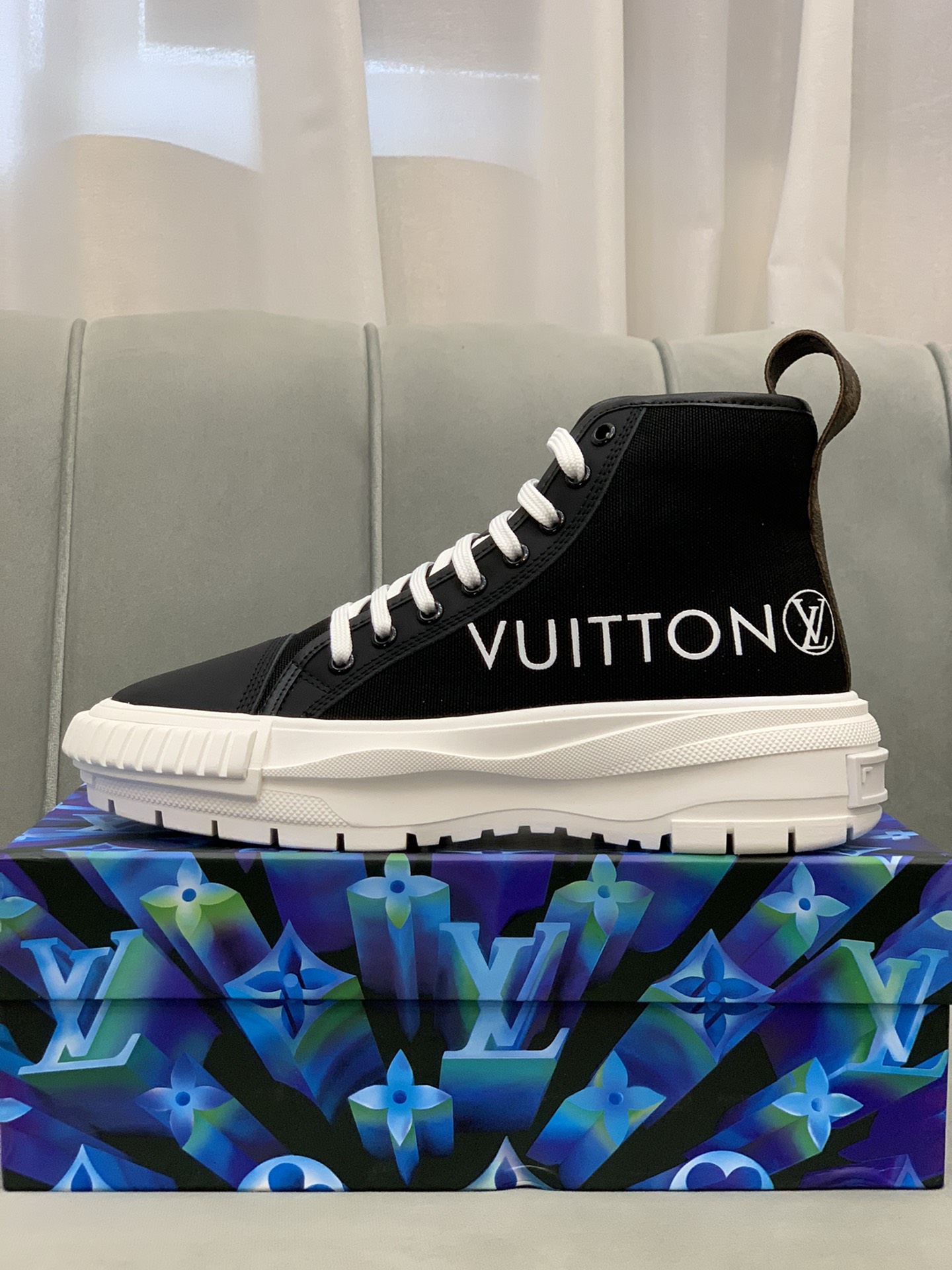 Louis Vuitton Squad sneaker 2 - vstockx