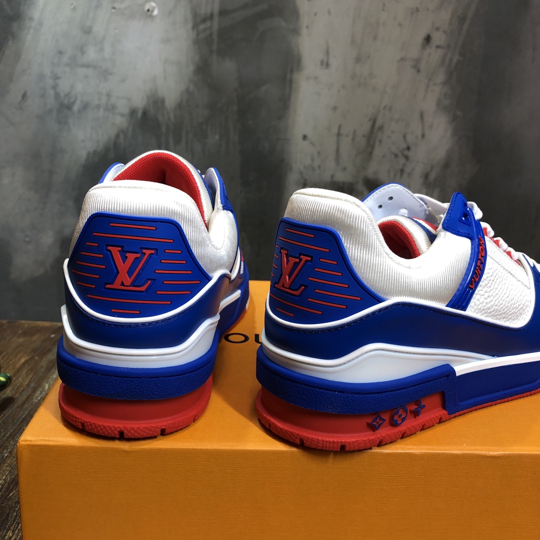 Louis Vuitton Trainer Sneakers 76 - vstockx