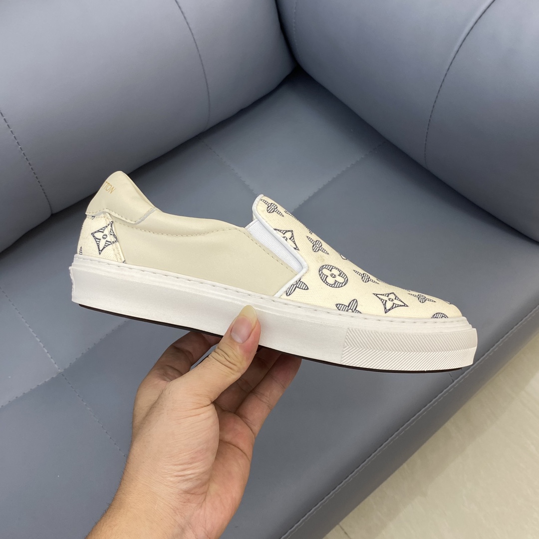 Louis Vuitton Monogram Denim sneaker 19 - vstockx