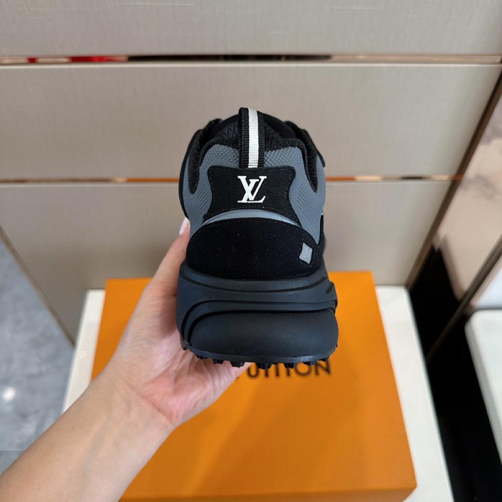 Louis Vuitton Runner Tatic Black - vstockx
