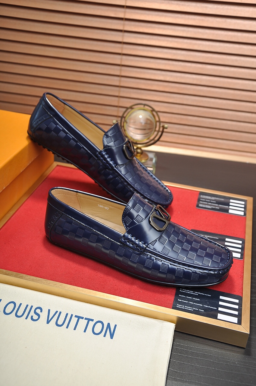 Louis Vuitton Leather Boots 49 - vstockx