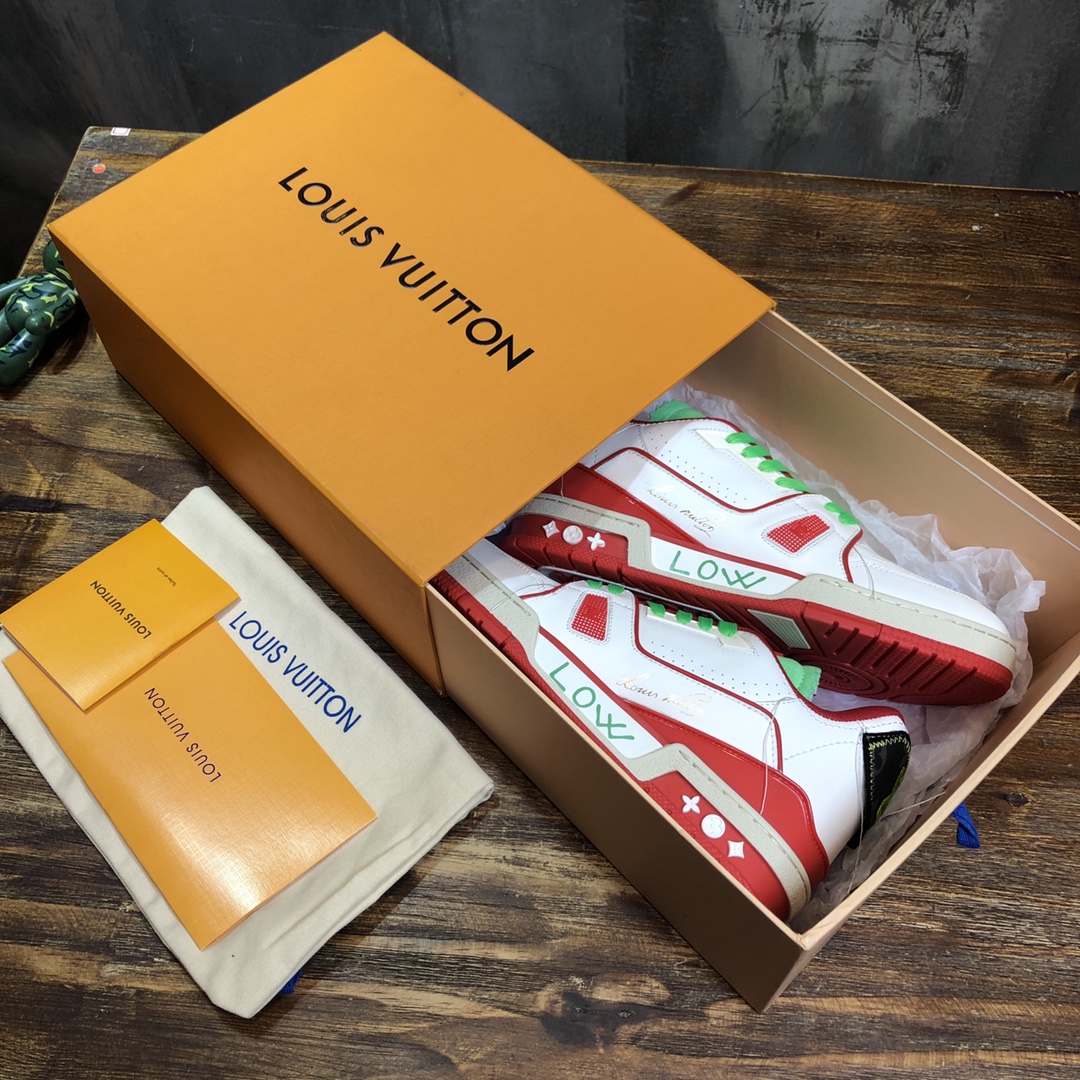 Louis Vuitton Trainer Sneakers 78 - vstockx