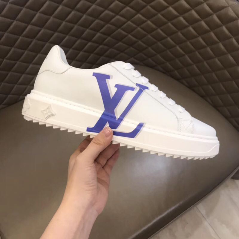 Louis Vuitton Low Top sneaker 21 - vstockx