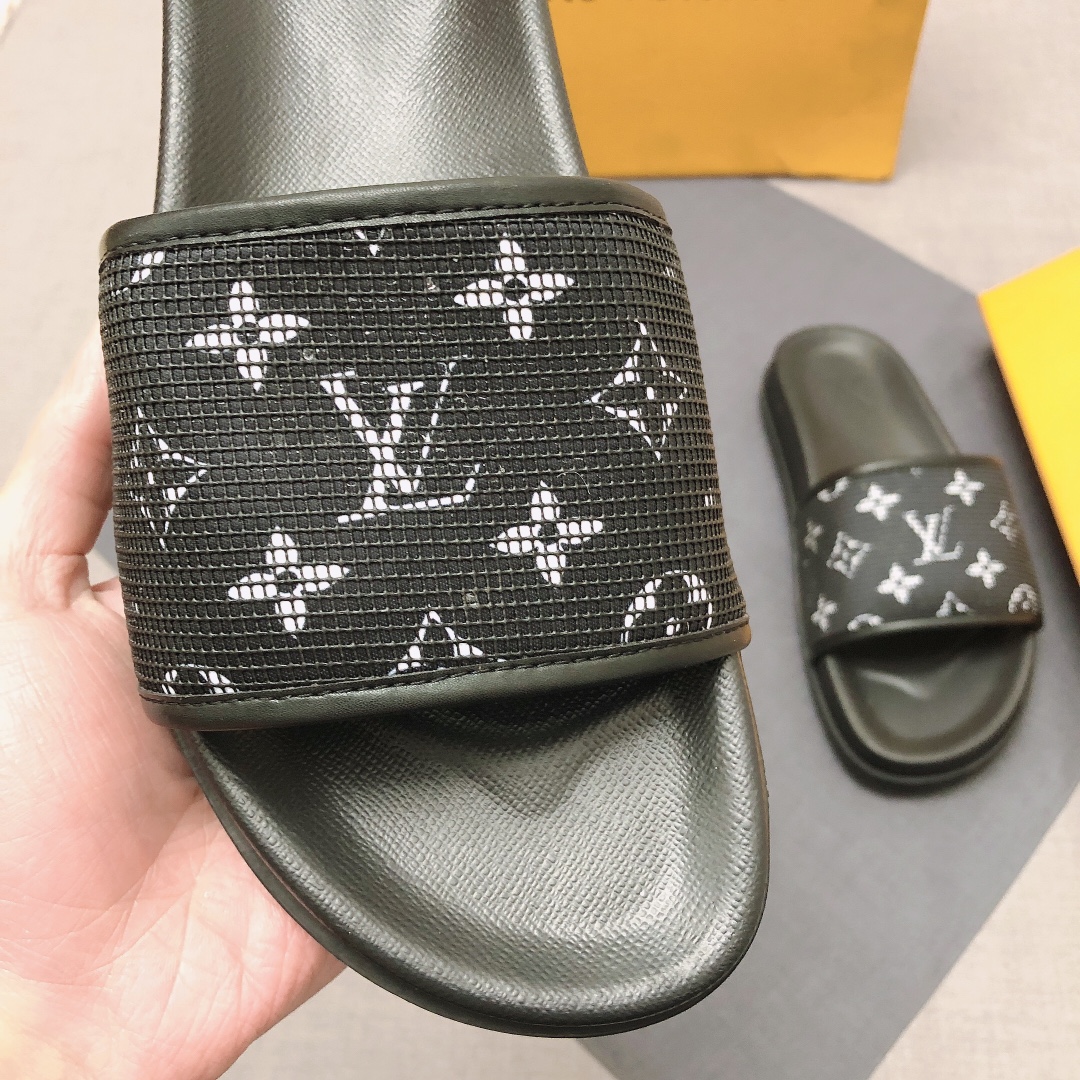 Louis Vuitton Slipper 117 - vstockx
