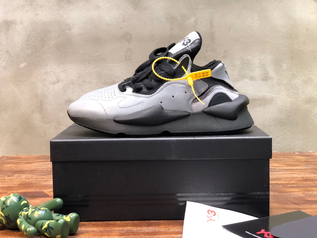 Y-3 Kaiwa Lace-Up Sneakers 33 - vstockx