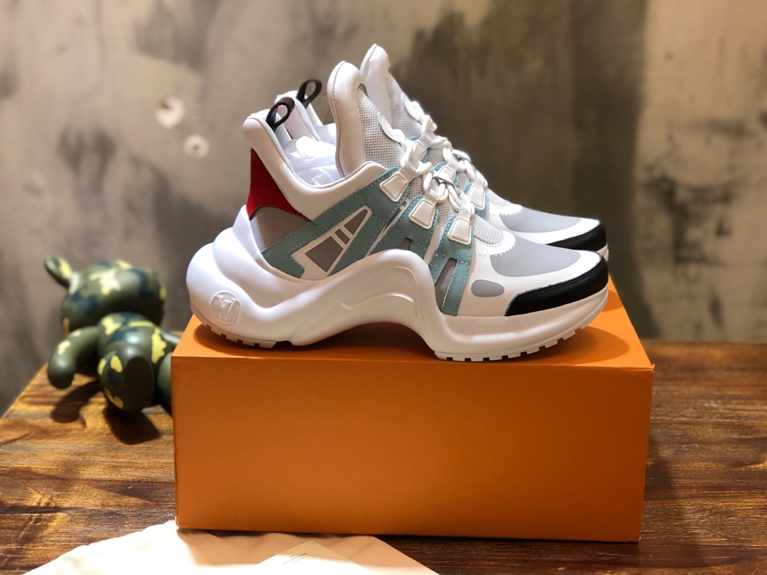 Louis Vuitton Archlight 7 - vstockx