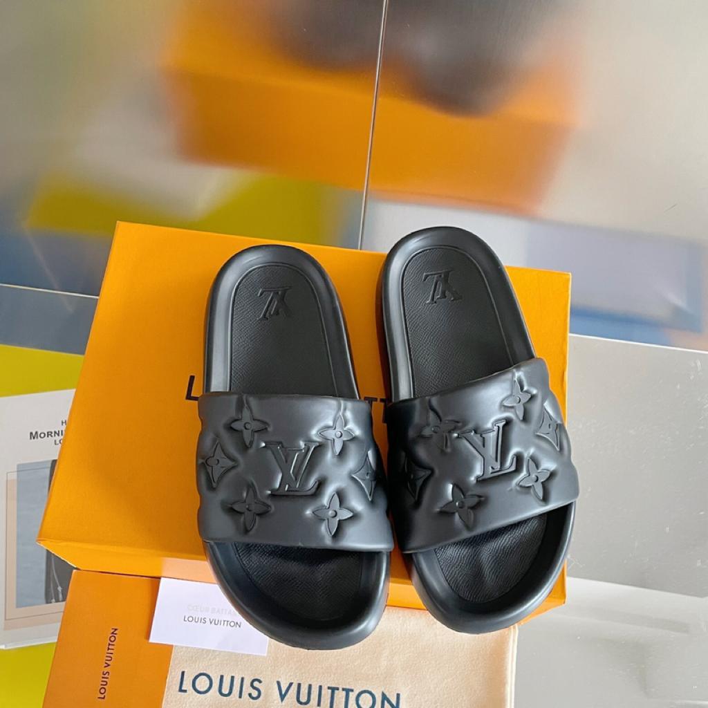 Louis Vuitton Waterfront Sandals Black - vstockx