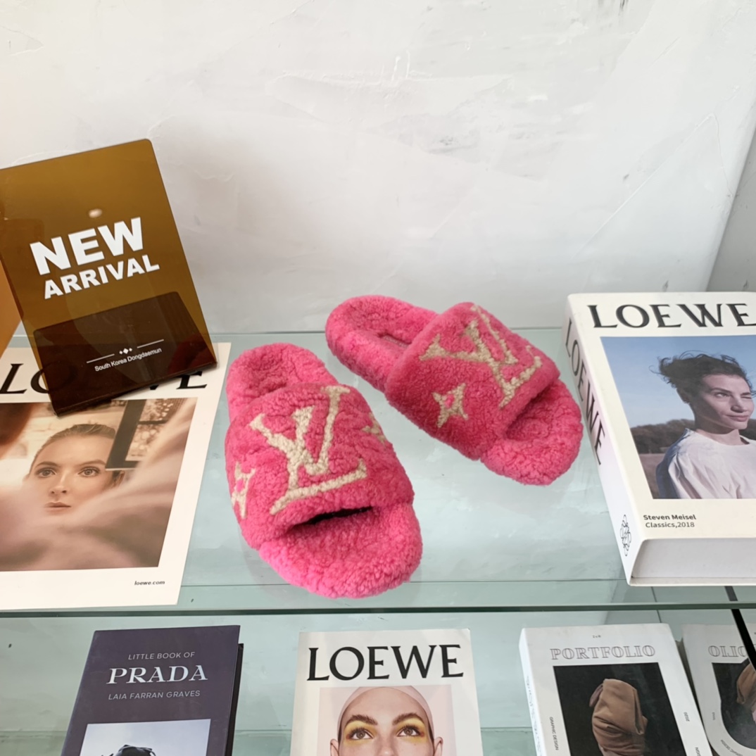 Louis Vuitton GLORIA FLAT LOAFERS WOMEN 12 - vstockx