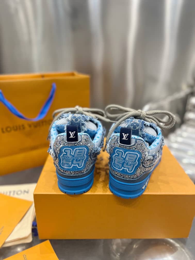 Louis Vuitton Skate Trainer Blue Swarovski Monogram - vstockx