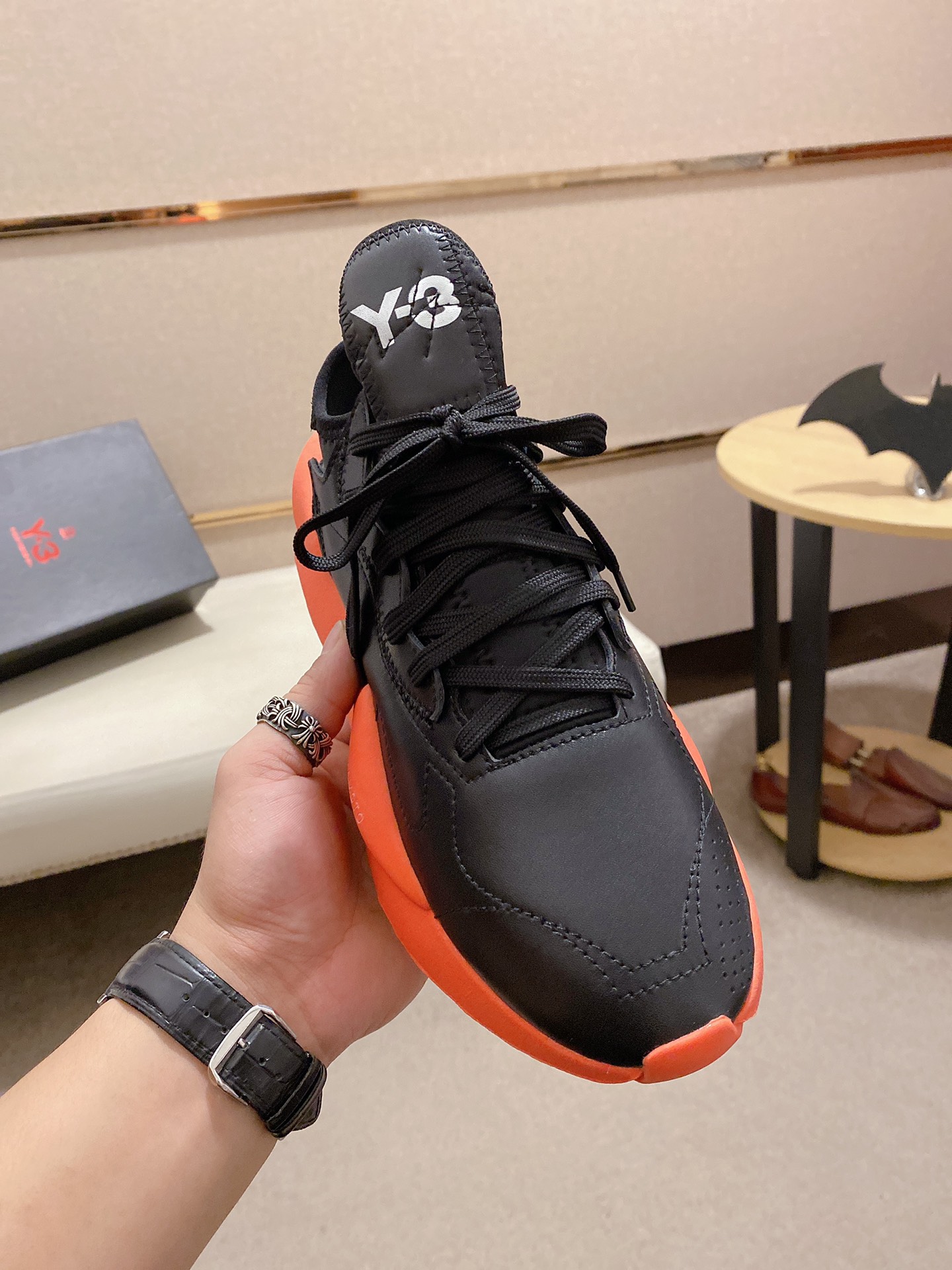 Y-3 Kaiwa Lace-Up Sneakers 22 - vstockx