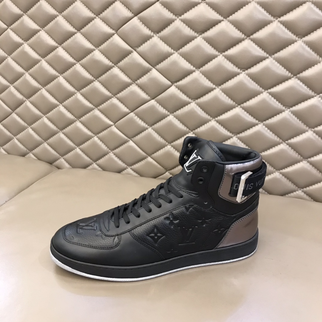 Louis Vuitton Rivoli sneaker 2 - vstockx