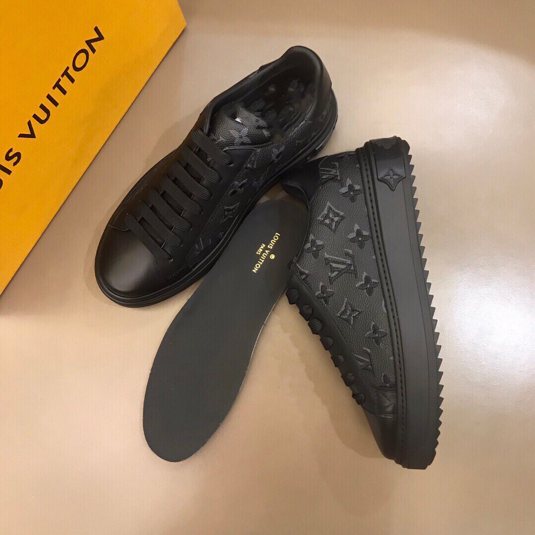 Louis Vuitton Low Top sneaker 35 - vstockx