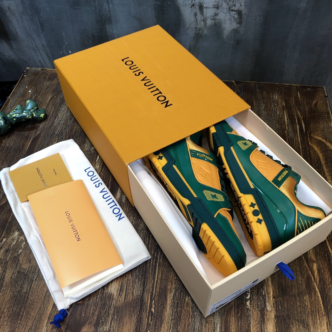 Louis Vuitton Trainer Sneakers 73 - vstockx